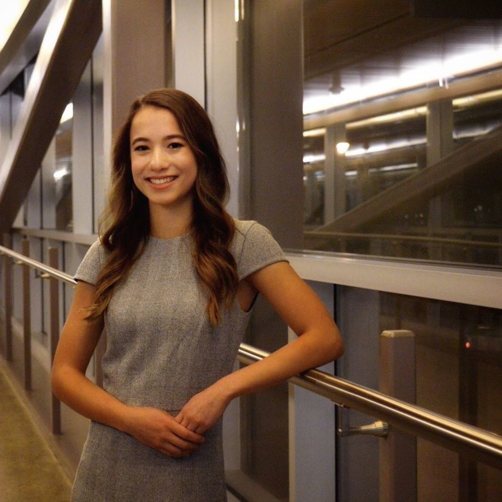 Meet your Posher, Julia